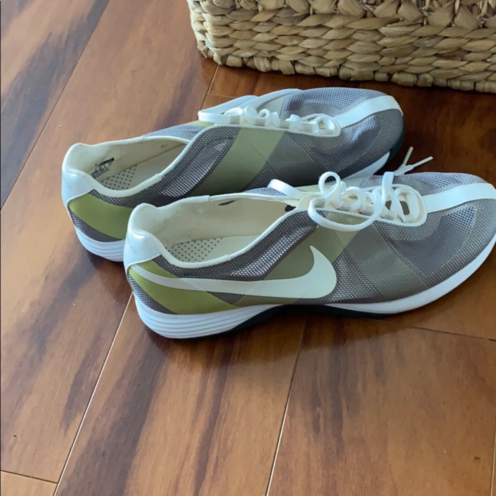 Nike